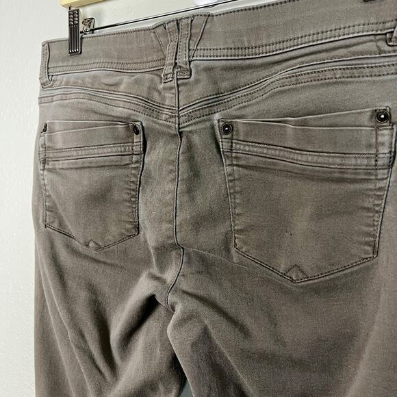 Democracy Ab Solution Tan Straight Leg Jeans Size 10 - Picture 3 of 8
